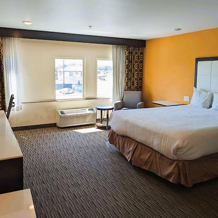 รามาดา บาย วินด์แฮม คัลเวอร์ซิตี้ Hotel ลอสแอนเจลิส ภายนอก รูปภาพ