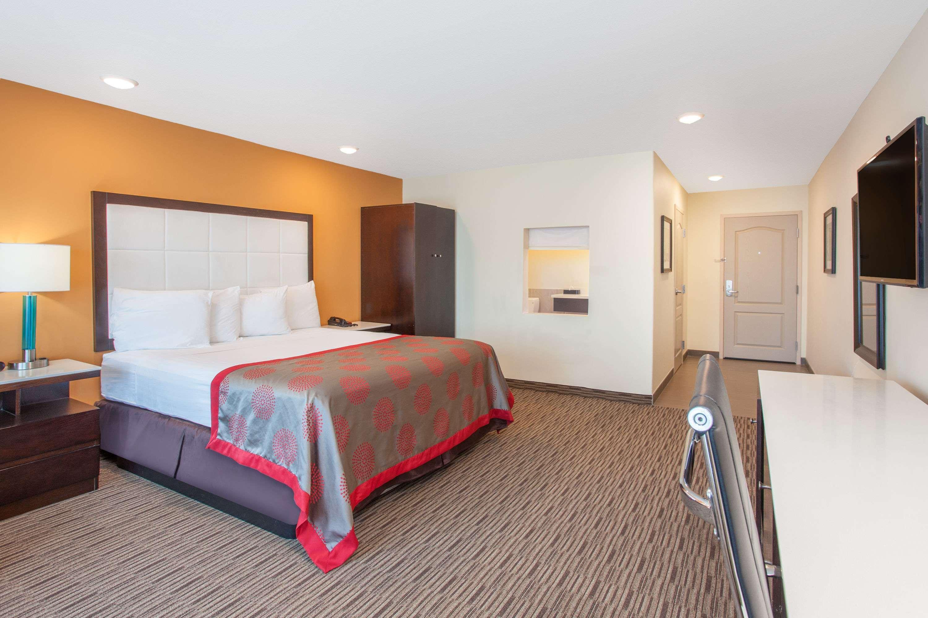รามาดา บาย วินด์แฮม คัลเวอร์ซิตี้ Hotel ลอสแอนเจลิส ภายนอก รูปภาพ