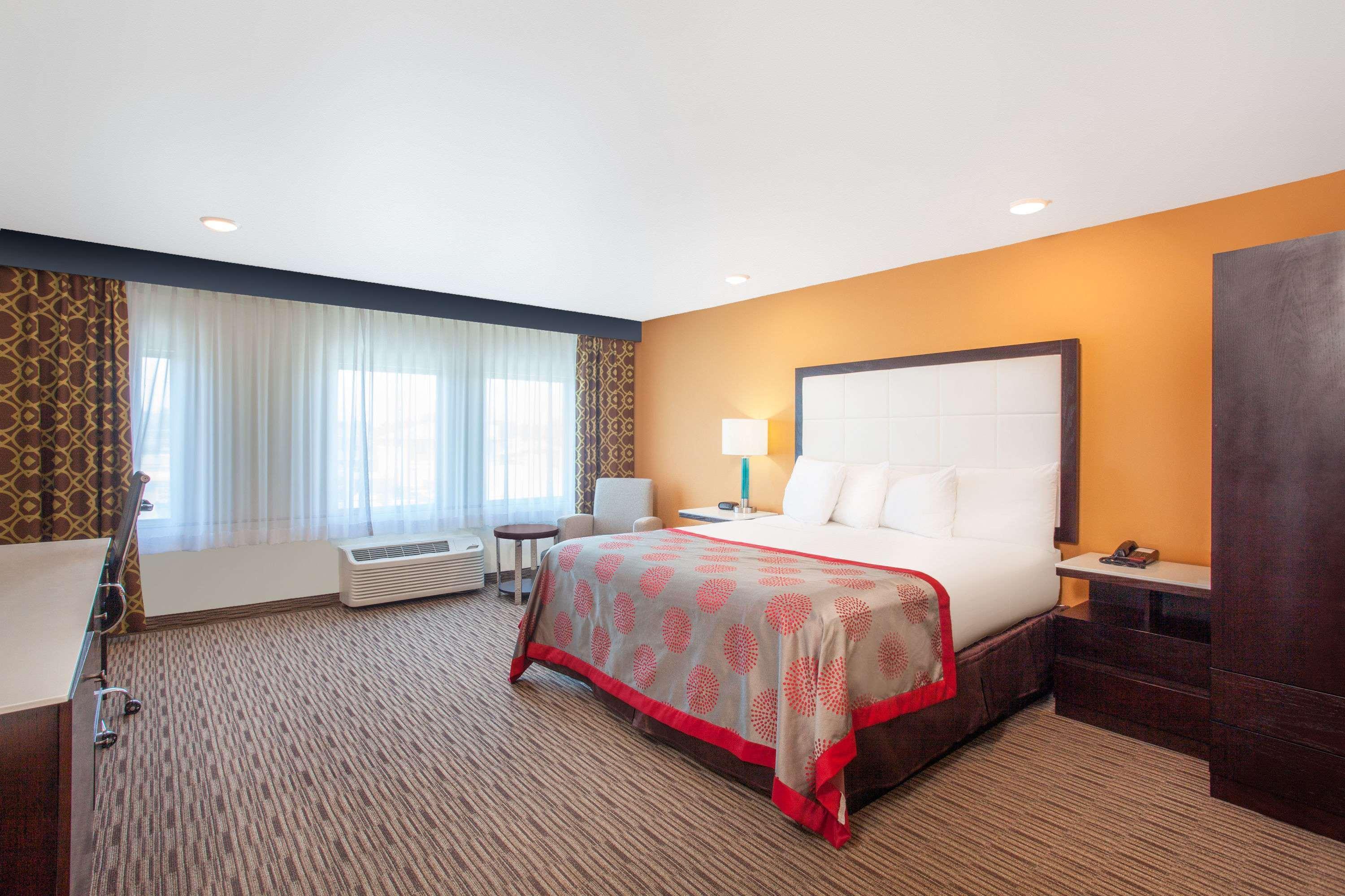 รามาดา บาย วินด์แฮม คัลเวอร์ซิตี้ Hotel ลอสแอนเจลิส ภายนอก รูปภาพ