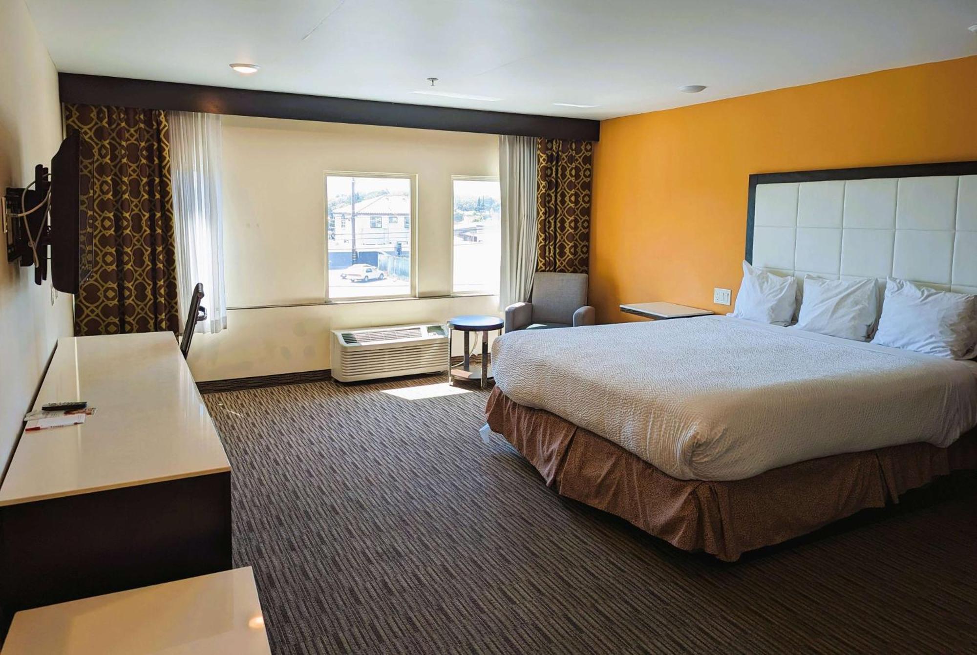 รามาดา บาย วินด์แฮม คัลเวอร์ซิตี้ Hotel ลอสแอนเจลิส ภายนอก รูปภาพ